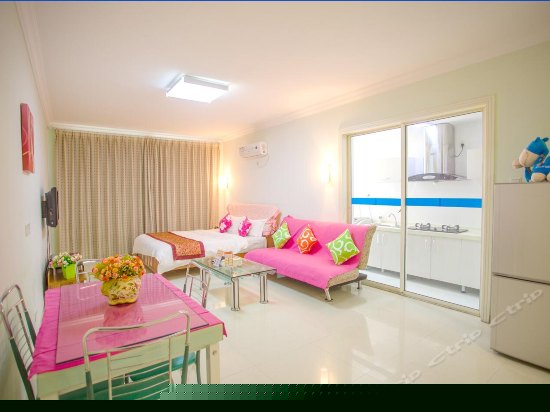 兰海三期豪华海景大床房