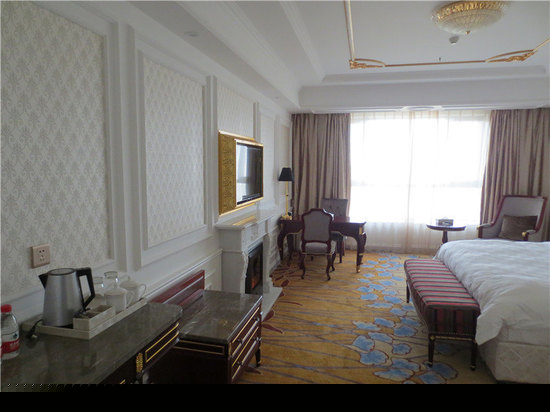 欧式普通大床房