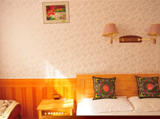 一楼温馨大床房