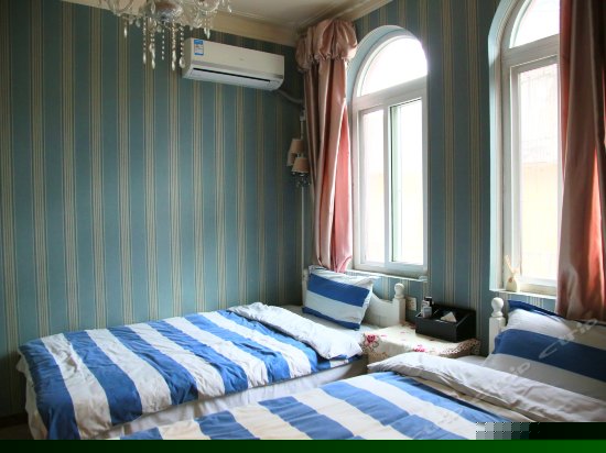 203旋转木马双床间