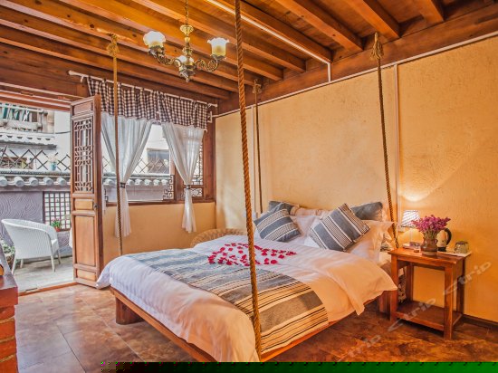 随心精品大床房