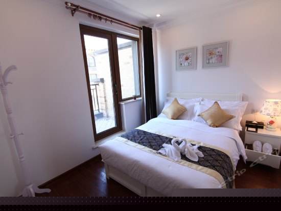 庭院阳台双卧家庭亲子别墅