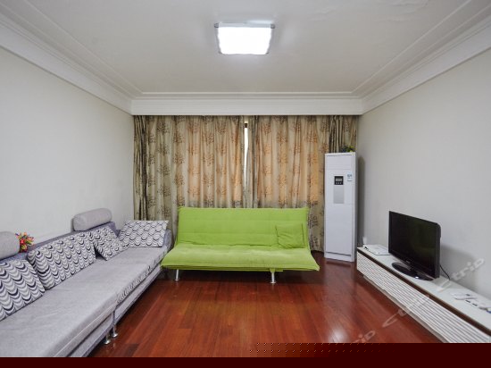 两室两厅一厨一卫