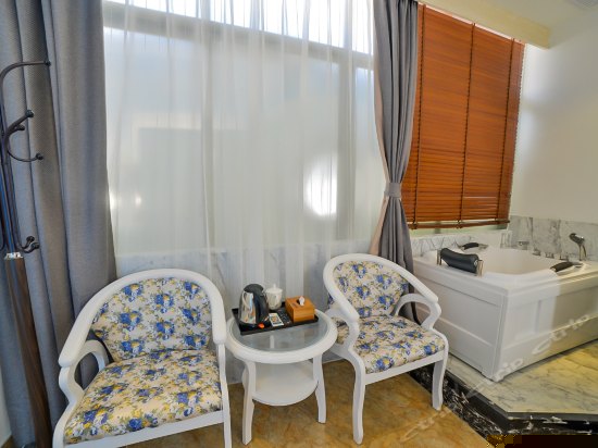 新月豪华双床房