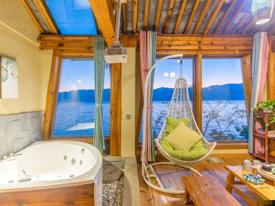 复式星空海景房