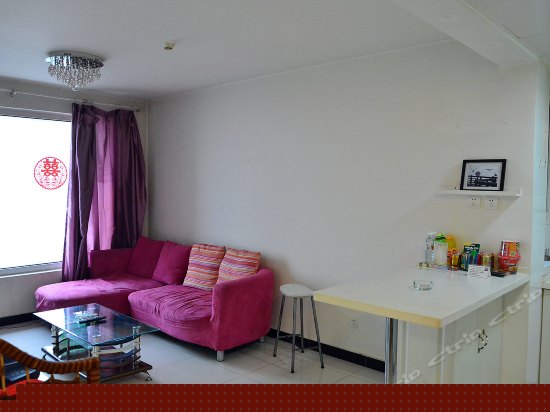 豪华商务大床房