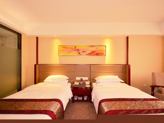 商务电脑双床房