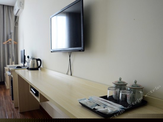 豪华电脑双床间