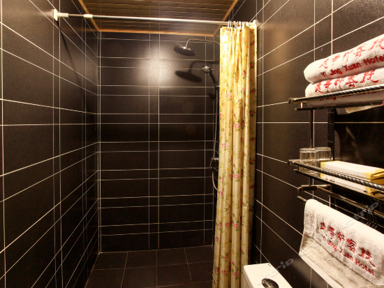 豪华民俗大炕房