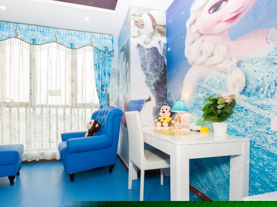 冰雪奇缘度假大床房