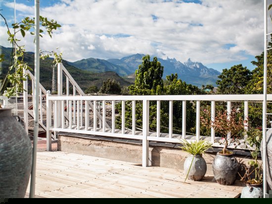 雪山蜜月观景房