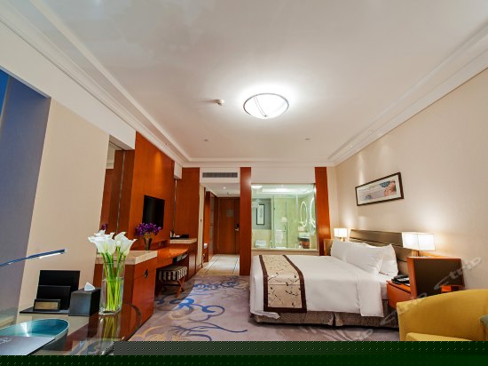 高级江景房（大床房）