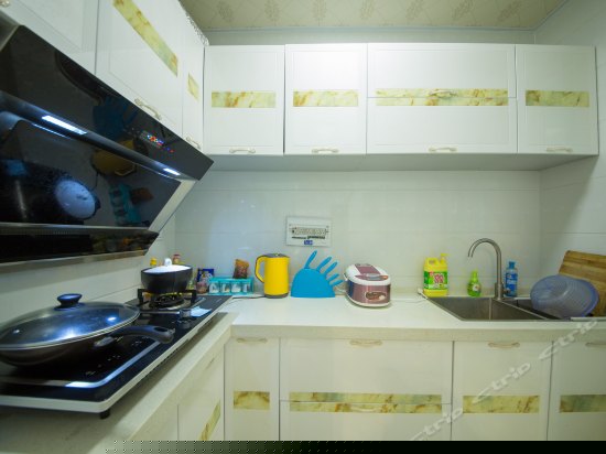 洱海天域国际公寓三房两厅两卫三阳台