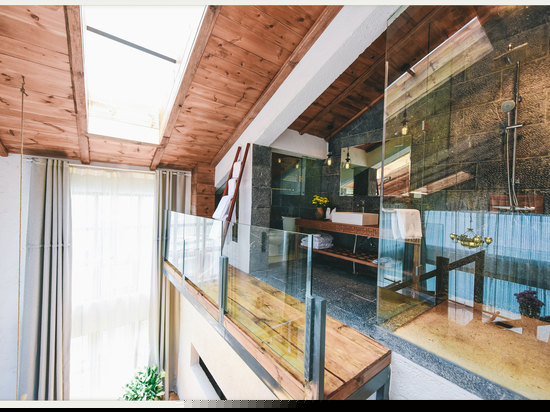 T305海景LOGE星空SPA套房