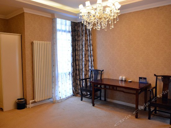 欧式豪华大床房