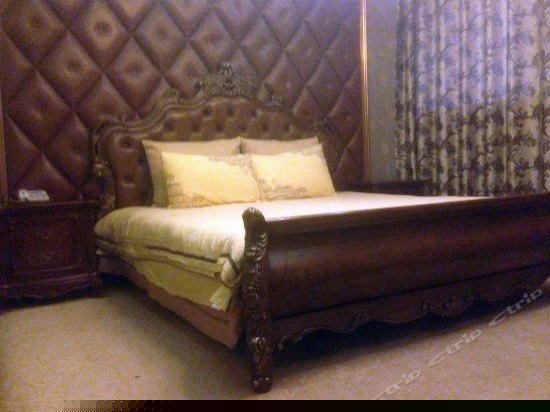 欧式豪华大床房