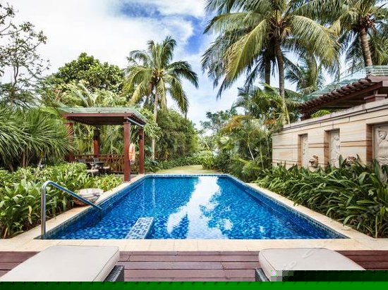 悠海独栋泳池别墅单卧室