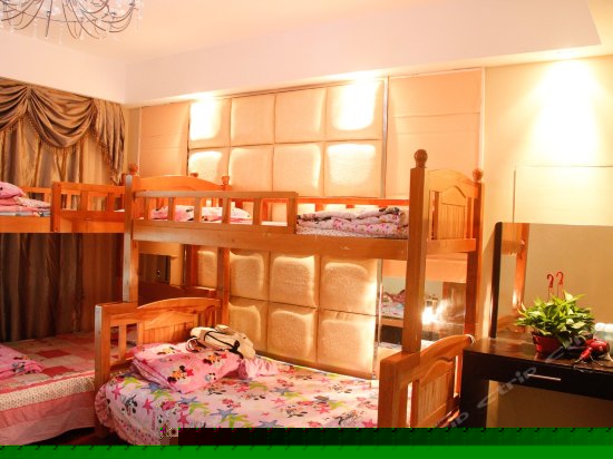 海景女生8人间（床位）