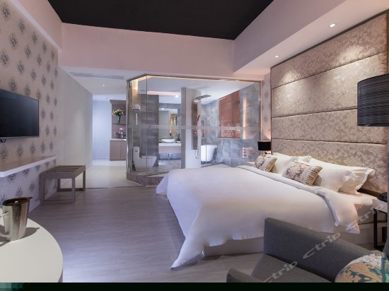 豪华精品主题房