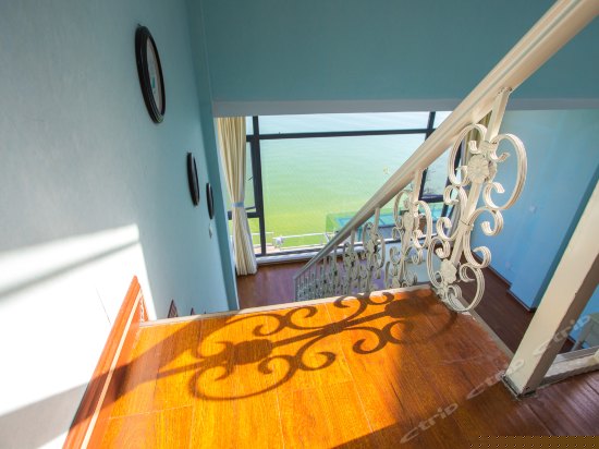 复式海景大床房