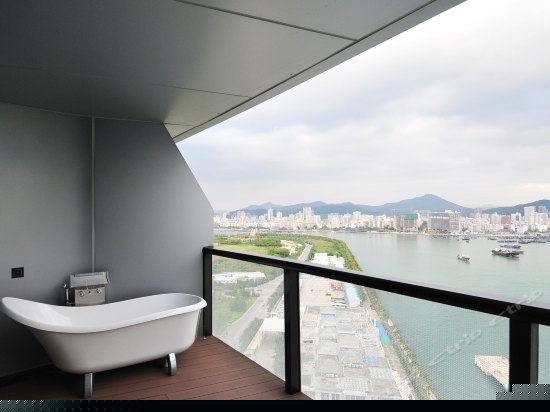 诺曼王朝港湾海景度假房