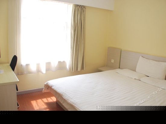 高级大床房A（无窗）