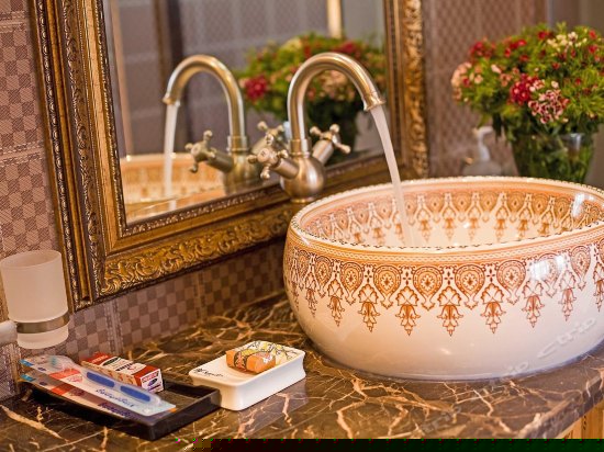 闲情逸致家庭房