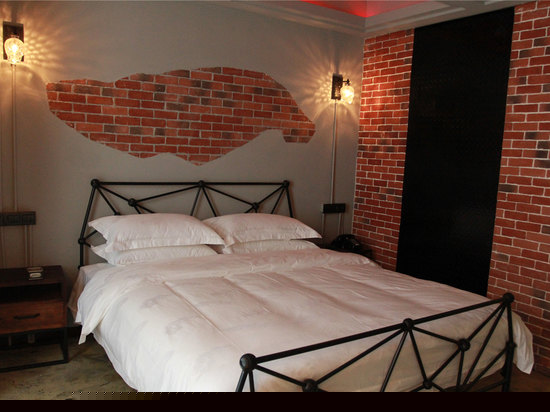 69-FOLLOWER-追随者