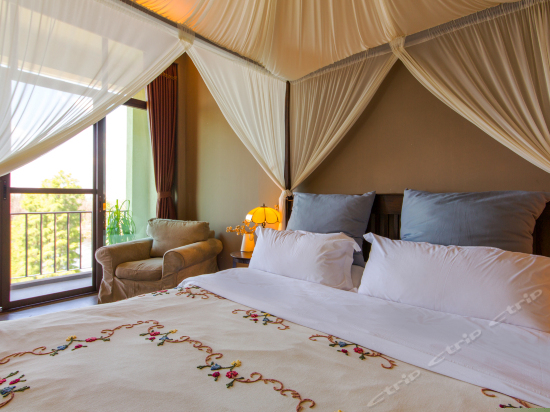 豪华古典海景套房