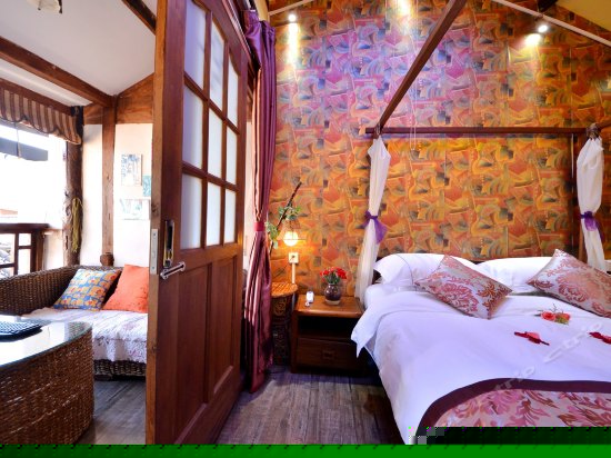 尊享臻品大床房