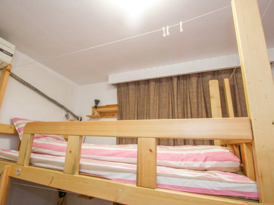 女生六人间(床位)(公卫)