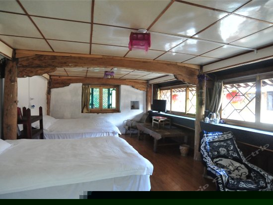 二楼观景家庭房