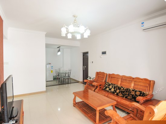 高层园景两室一厅