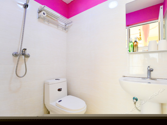 阳台海景圆床房