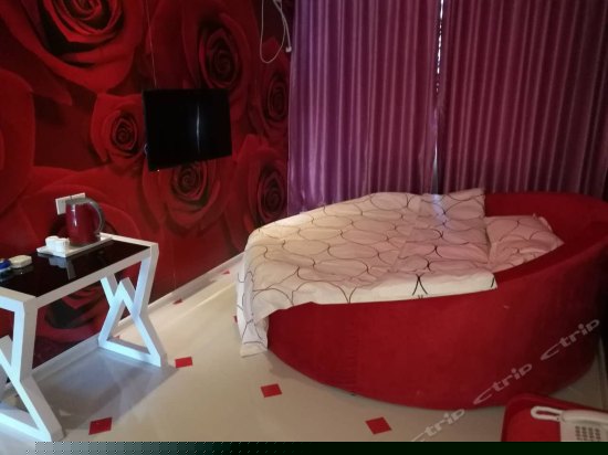 穿越时空主题房