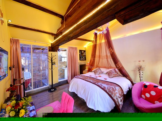 七一阳光蜜月房