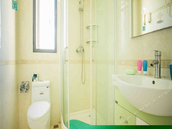 舒适两室一厅园景房