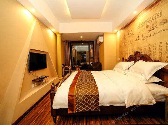 高层市景大床房