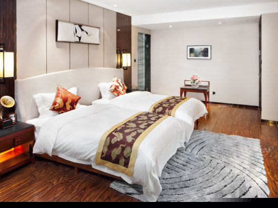 豪华象山园双床房