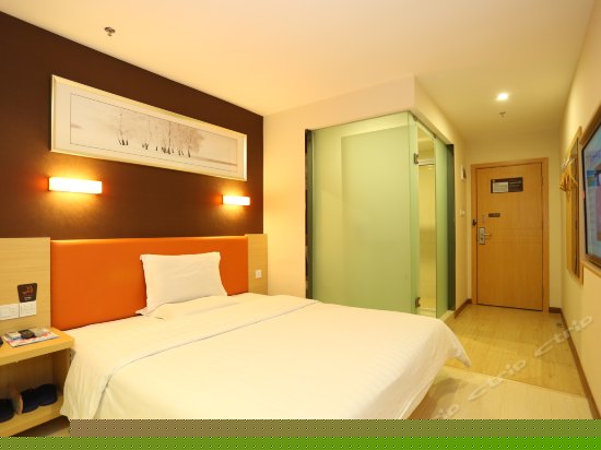优享大床房