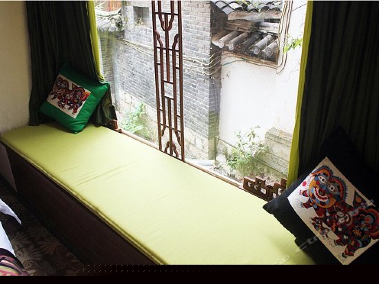 雅致大床房（昔归忆）