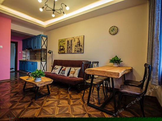 北马公寓跃层套间