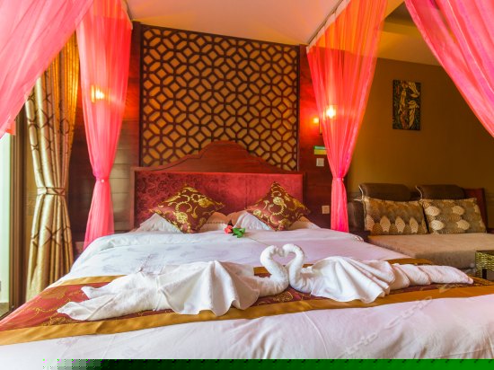 豪华江景大床房