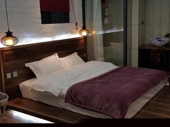 雪霁温馨榻榻米大床房