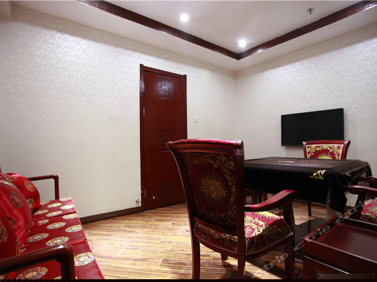 尊享豪华中式机麻套房