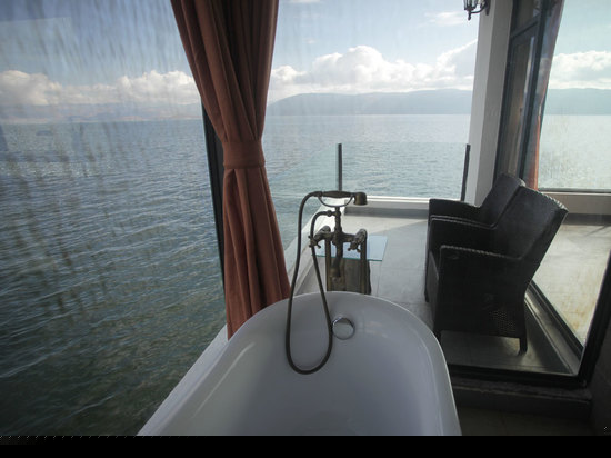 270度无敌海景海上超豪华大床房