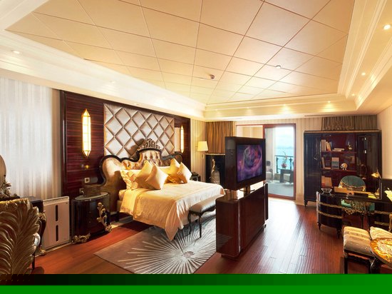 豪华海景沙龙套房