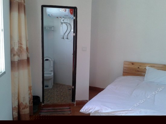 水车店标准大床房