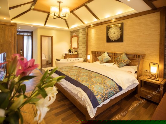 二楼精品观景大床