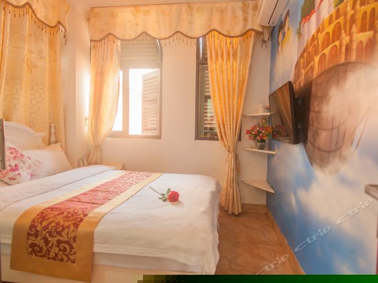 天空之城大床房